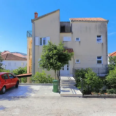 Διαμέρισμα With A Parking Space Okrug Gornji, Ciovo - 19762 Τρογκίρ