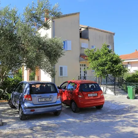 Διαμέρισμα With A Parking Space Okrug Gornji, Ciovo - 19762 *